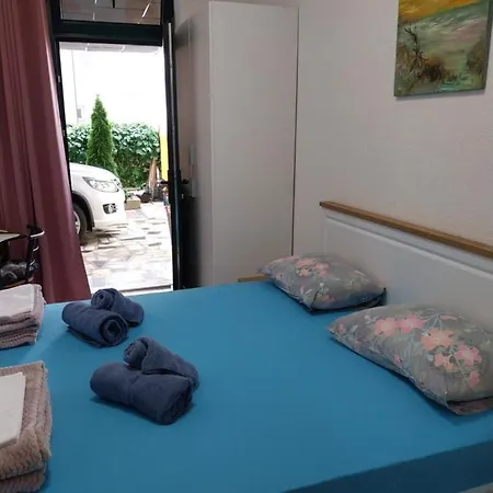 Sobe Kraft 1 * Živogošće