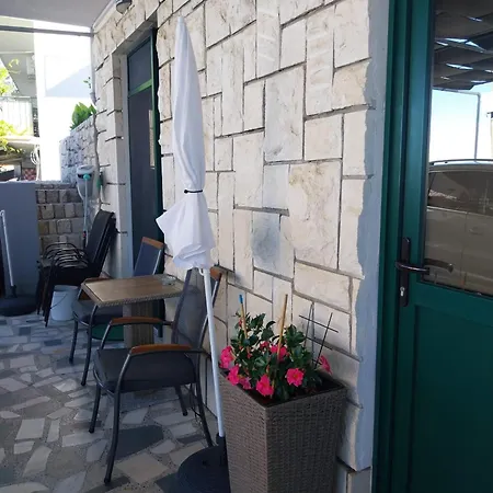 Sobe Kraft 1 Živogošće